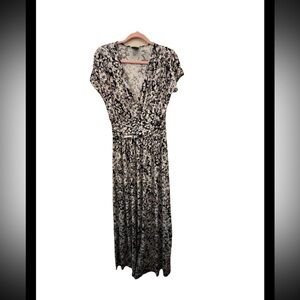 Agnes & Dora Spencer Floral maxi Dress size small